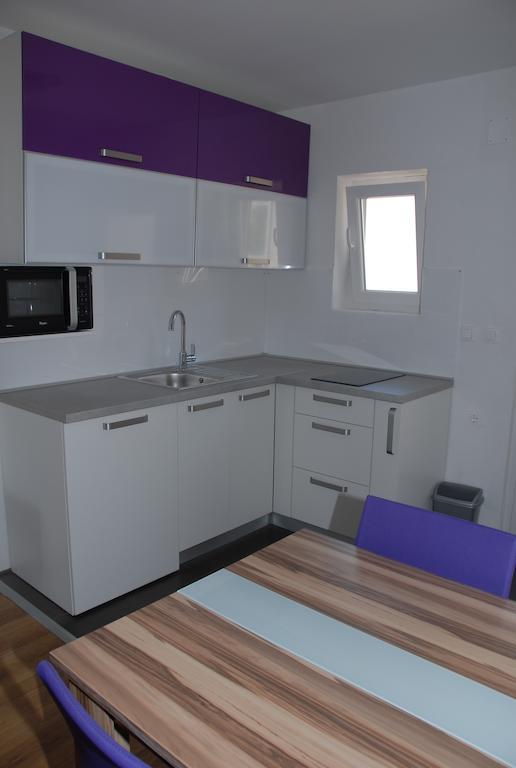 Apartments Kriz Zengg Szoba fotó